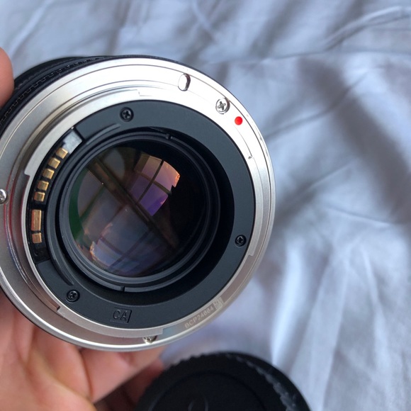 Rokinon for canon 35mm manual lens - Picture 11 of 16